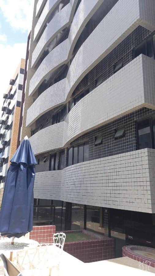 Apartamento A Beira-Mar Com Piscina Apartment Maceio  Exterior photo