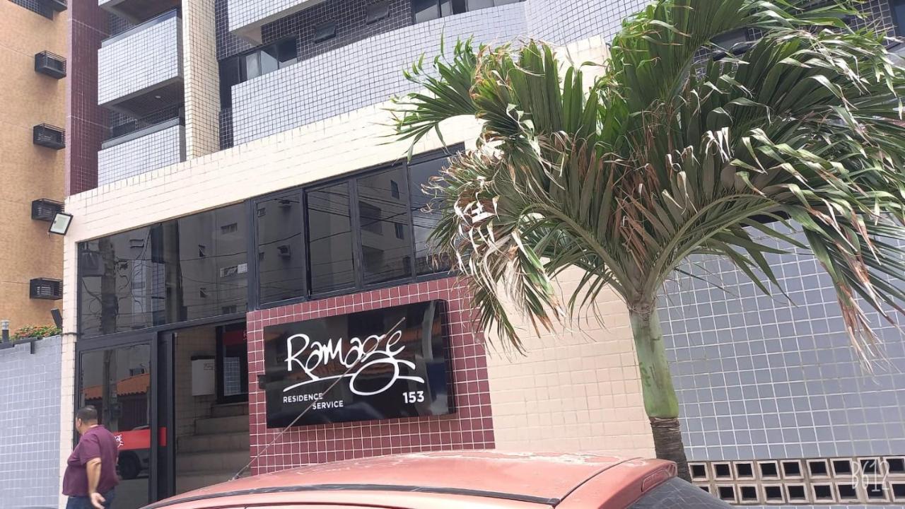 Apartamento A Beira-Mar Com Piscina Apartment Maceio  Exterior photo